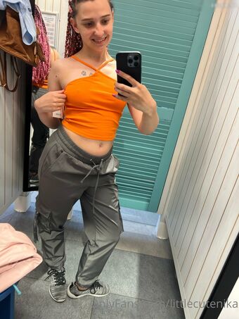 Little Nika aka littlecutenika