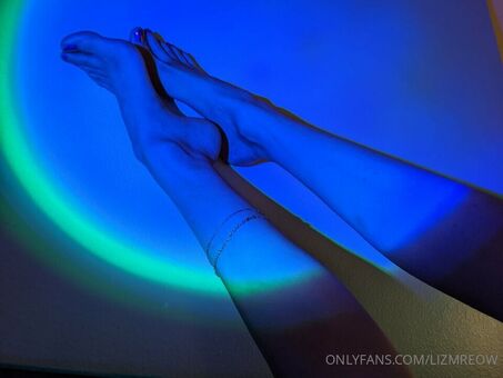 Lizmreow Foto Nua Vazada OnlyFans 36