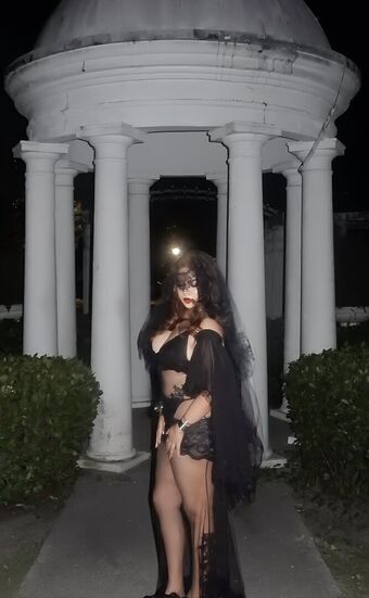 lliknem Foto Nua Vazada OnlyFans 12