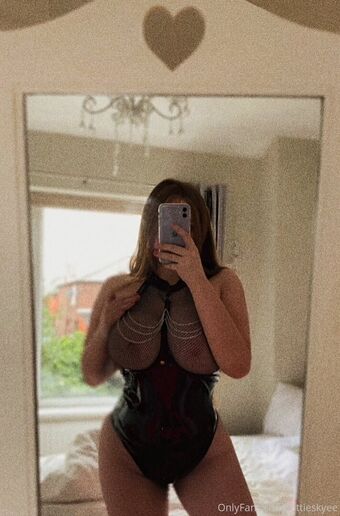 lottieskyee