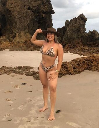 Luana Lua Foto Nua Vazada OnlyFans 2