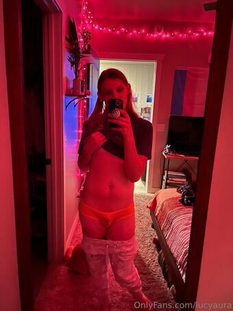 lucyaura Foto Nua Vazada OnlyFans 32