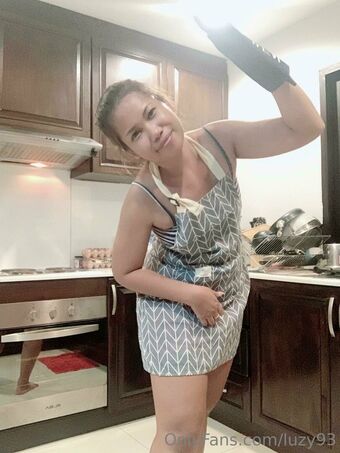 luzy93 Foto Nua Vazada OnlyFans 13
