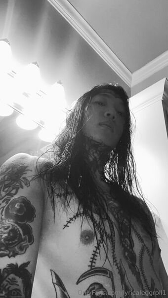 lyricaleggroll1 Foto Nua Vazada OnlyFans 21