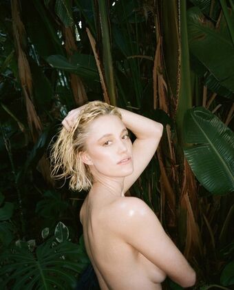 Maika Monroe
