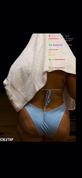 Maleni Cruz Foto Nua Vazada OnlyFans 212