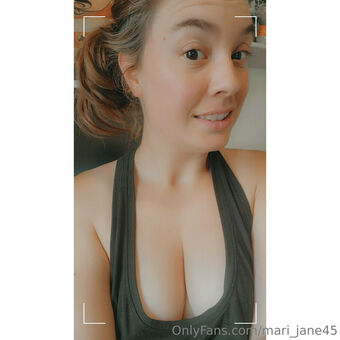 mari_jane45
