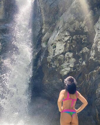 Maria Gabriela De Faria