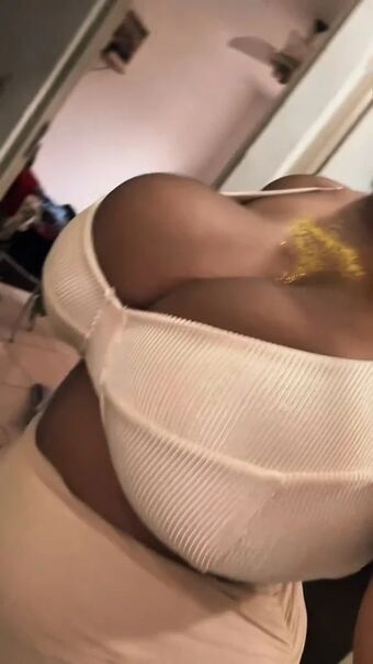 Mayellen Foto Nua Vazada OnlyFans 42