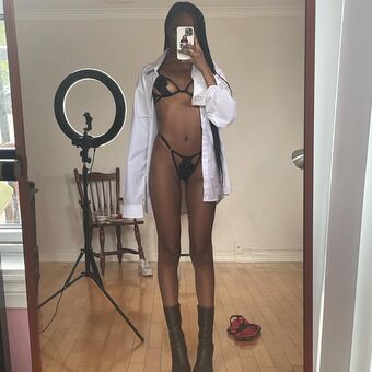 messkina Foto Nua Vazada OnlyFans 16