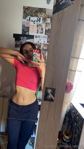 mia_latinaa