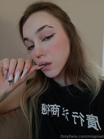 miapixel Foto Nua Vazada OnlyFans 5