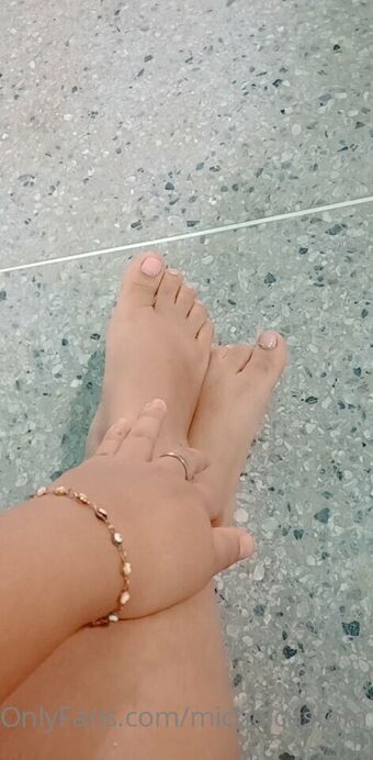michelcustom Foto Nua Vazada OnlyFans 1