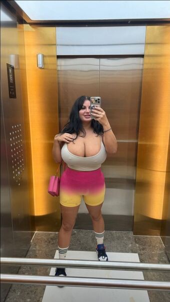 Mila Pink Foto Nua Vazada OnlyFans 42