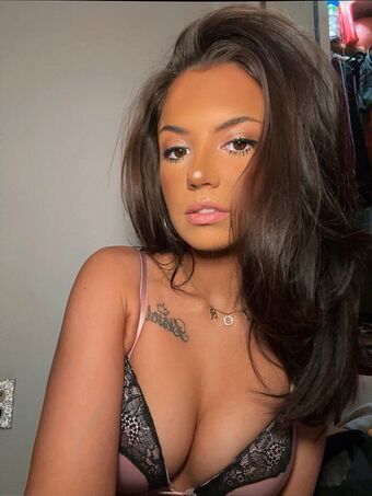miranda_lyn