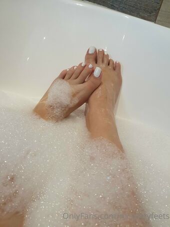 misstinyfeets Foto Nua Vazada OnlyFans 11