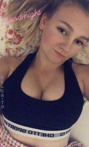 monaa.040 Foto Nua Vazada OnlyFans 18