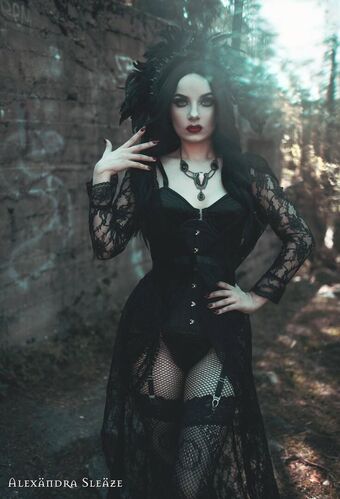 Monsa Isa Foto Nua Vazada OnlyFans 4