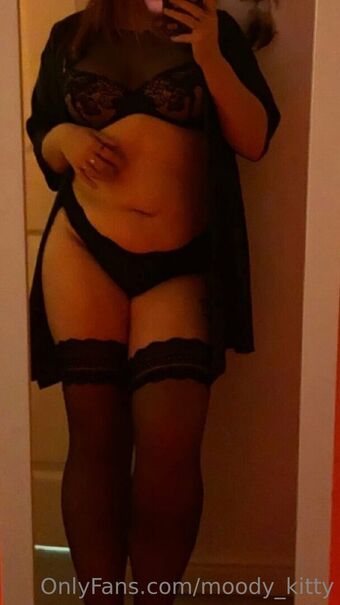 moody_kitty