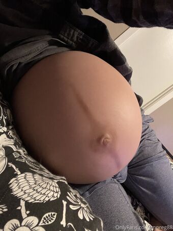 mpreg88 Foto Nua Vazada OnlyFans 19