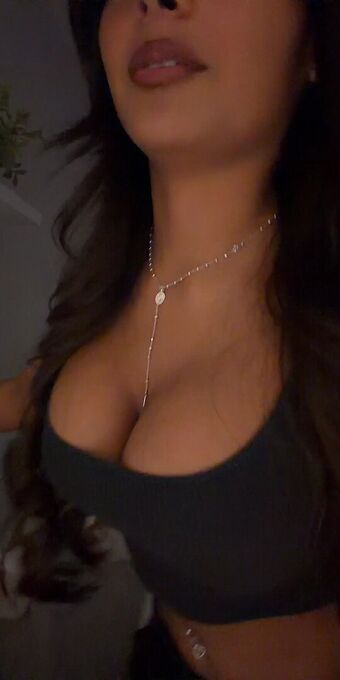 ms.chulaaa Foto Nua Vazada OnlyFans 16