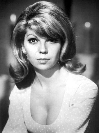 Nancy Sinatra Foto Nua Vazada OnlyFans 7