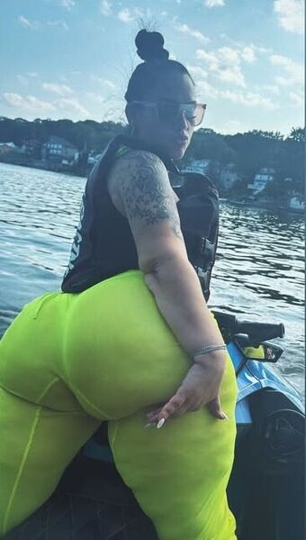 neeyce_ Foto Nua Vazada OnlyFans 1