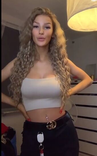 nelldelli Foto Nua Vazada OnlyFans 19