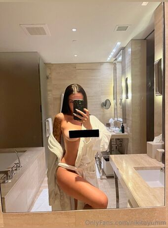 nikitayumm Foto Nua Vazada OnlyFans 5