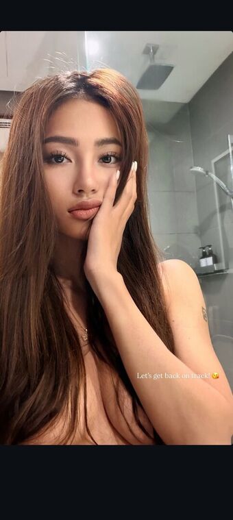 Nurlynnazureen Foto Nua Vazada OnlyFans 56