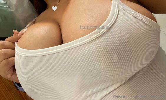 only.vanee Foto Nua Vazada OnlyFans 8
