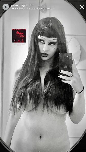 P3anu7_ Foto Nua Vazada OnlyFans 6