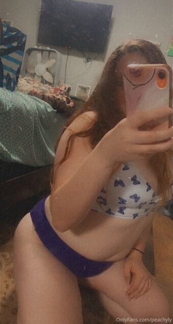 peachyly Foto Nua Vazada OnlyFans 7