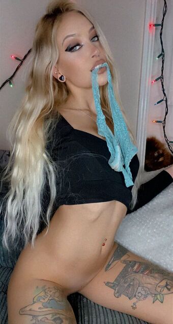 Phirose Foto Nua Vazada OnlyFans 11