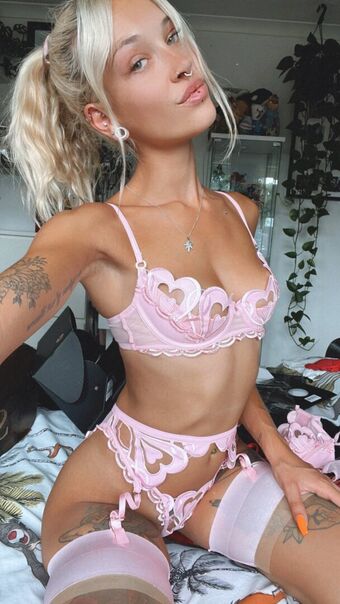 Phirose Foto Nua Vazada OnlyFans 17
