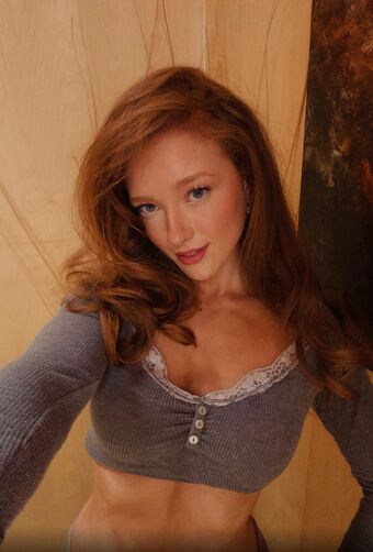 phoebeisginger