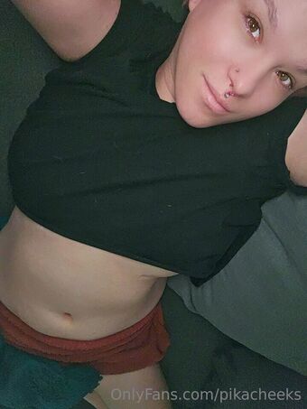 pikacheeks Foto Nua Vazada OnlyFans 8