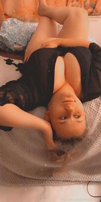 pixiedust8921 Foto Nua Vazada OnlyFans 31