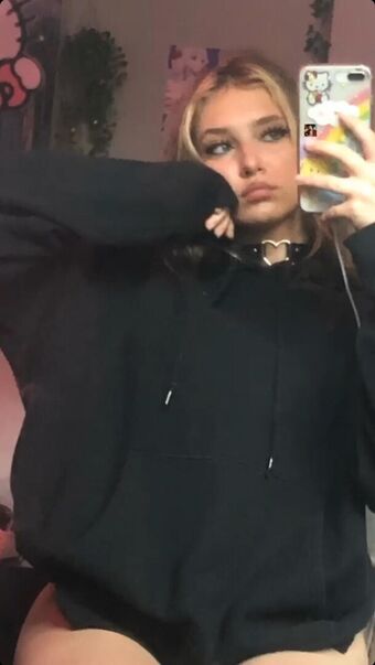 Pixispit Foto Nua Vazada OnlyFans 5