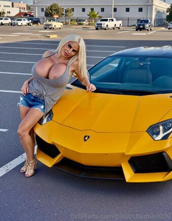 plasticbarbie2000 Foto Nua Vazada OnlyFans 60