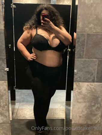 poundcake1908 Foto Nua Vazada OnlyFans 36
