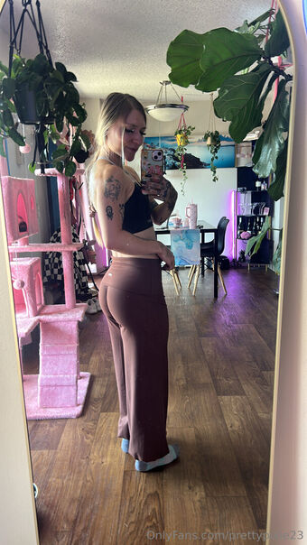 prettypixie23 Foto Nua Vazada OnlyFans 21
