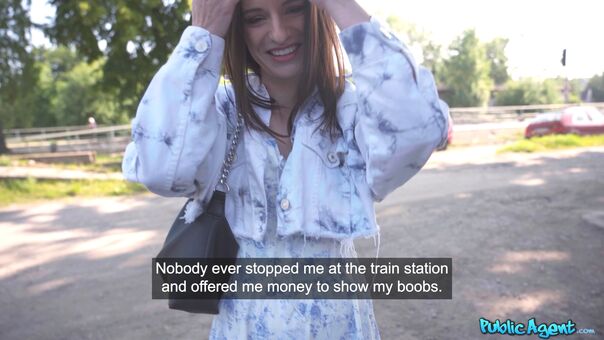 Public Agent Foto Nua Vazada OnlyFans 134