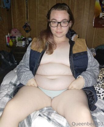 queenbee_03