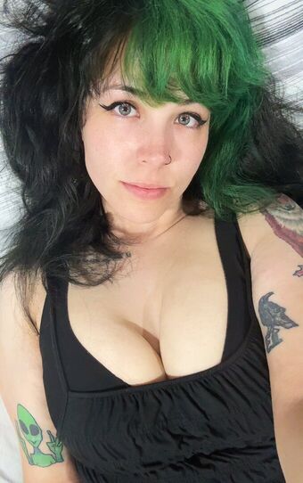 QueenKryptid Foto Nua Vazada OnlyFans 17
