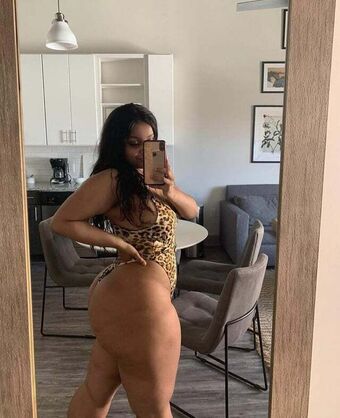 queenreda Foto Nua Vazada OnlyFans 2