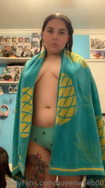 queenweeb00 Foto Nua Vazada OnlyFans 20
