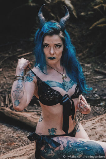 rainingembers Foto Nua Vazada OnlyFans 15