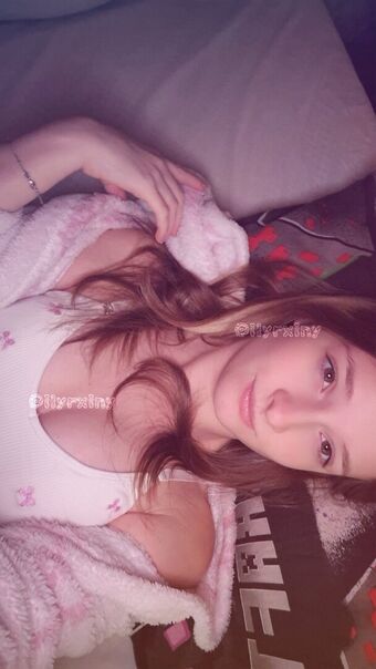 Rainyy Foto Nua Vazada OnlyFans 12