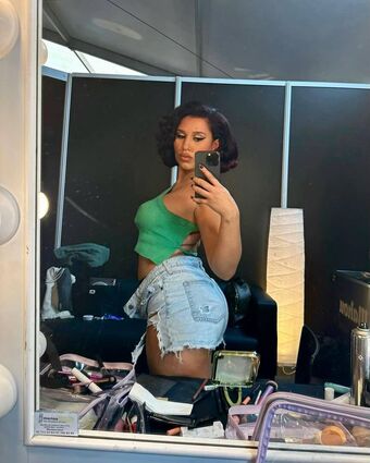 Raye Foto Nua Vazada OnlyFans 11